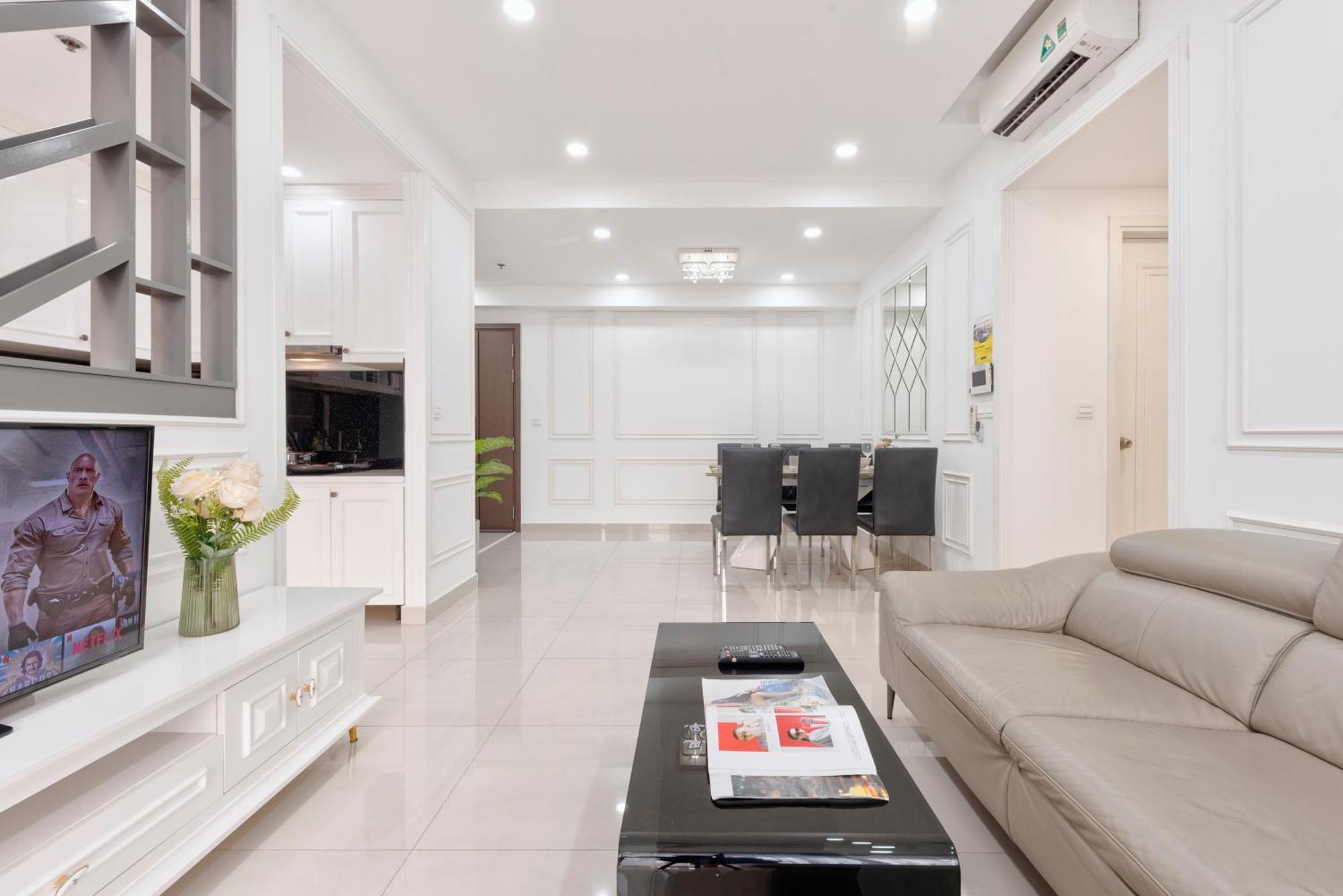 Stellar Cbd Rivergate Apartment - Pool - Free 4G Sim For 3 Nights โฮจิมินห์ซิตี้ ภายนอก รูปภาพ
