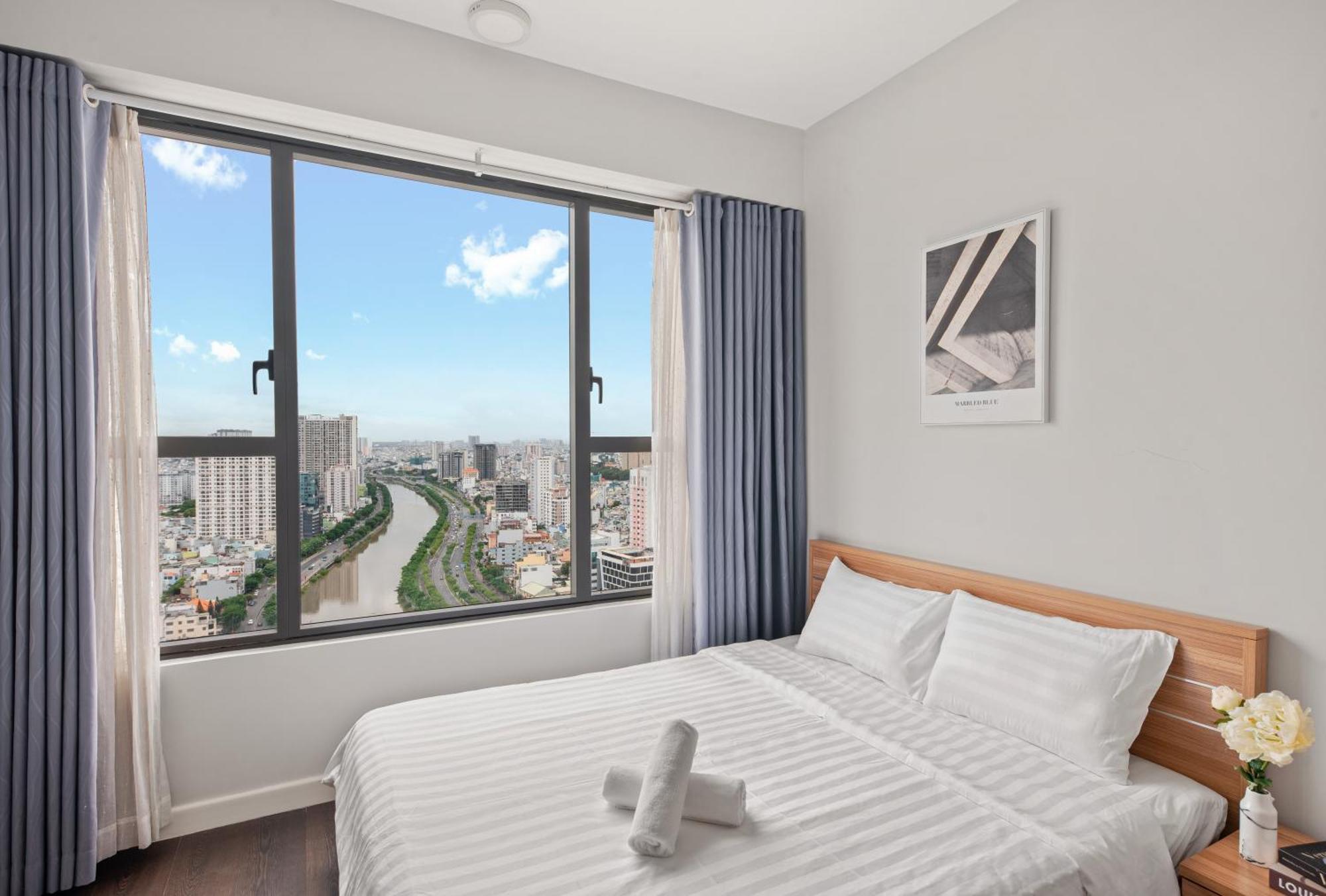 Stellar Cbd Rivergate Apartment - Pool - Free 4G Sim For 3 Nights โฮจิมินห์ซิตี้ ภายนอก รูปภาพ